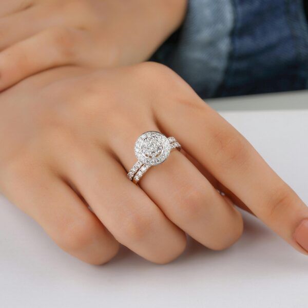Oval Shape Small Diamond Ring